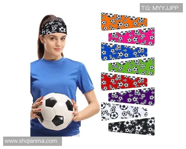 足球细发带的多功能性与时尚搭配探讨